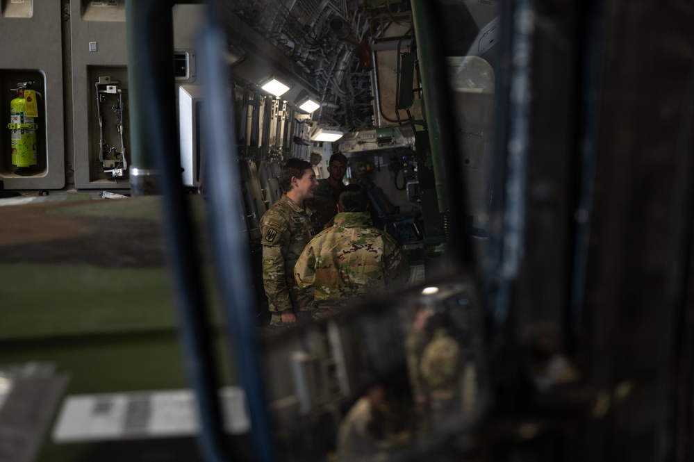 HIMARS C-17 joint service training