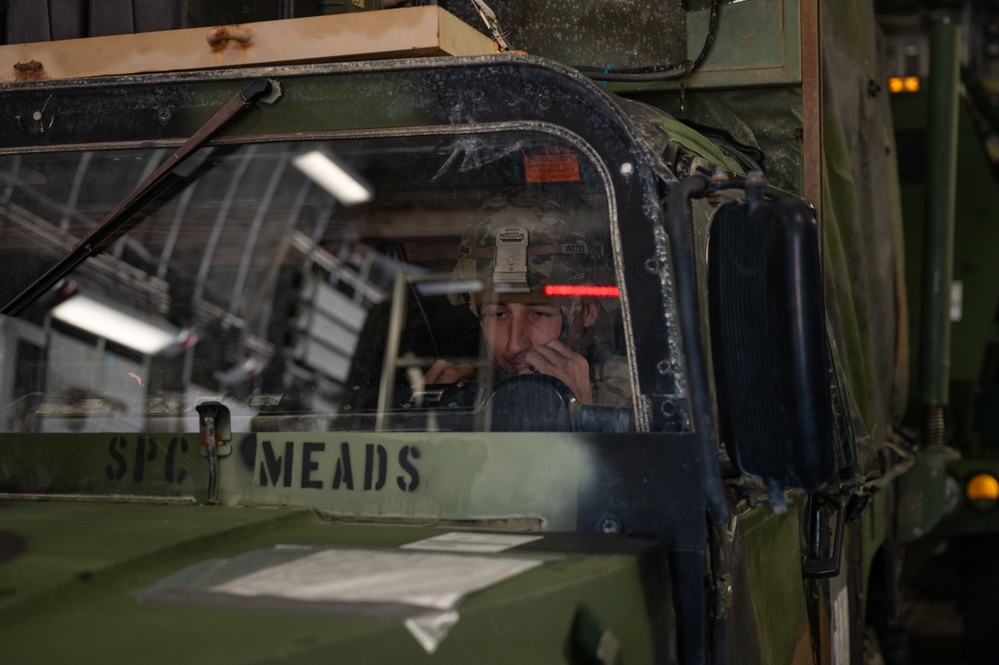 HIMARS C-17 joint service training
