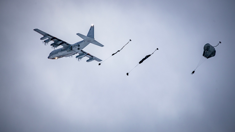 VMGR-153 supports Toys for Tots in Alaska