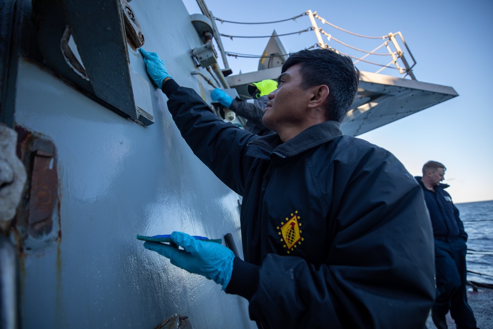 Fresh Water Wash Down aboard the USS Cole