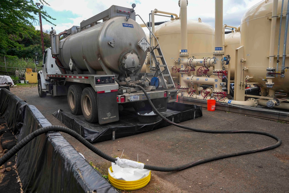 NCTF-RH Drains Fuel-Water Mixture from Tank 311