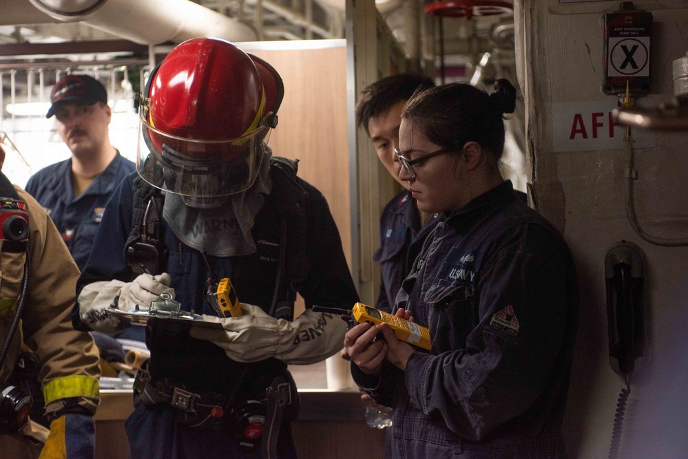 USS Ronald Reagan (CVN 76) conducts damage control training