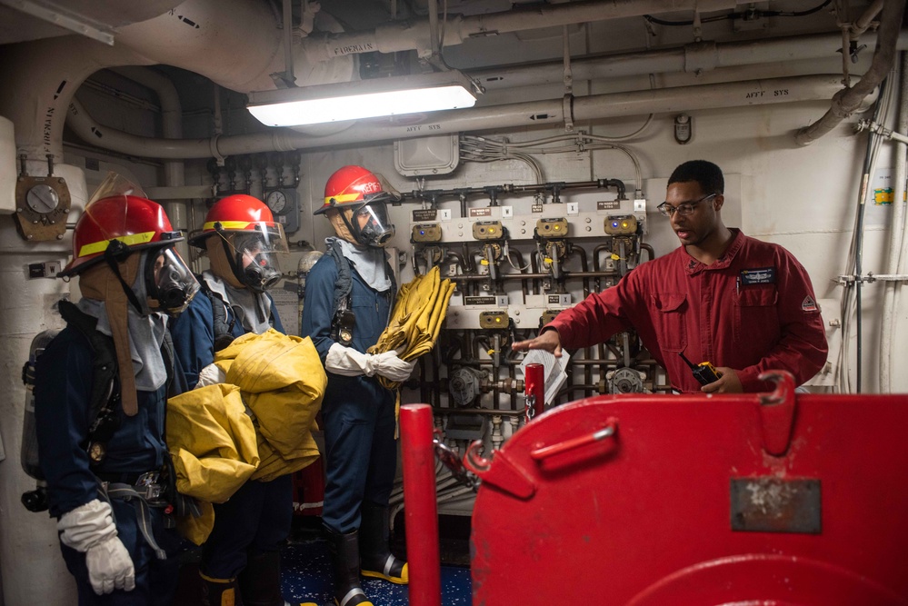 USS Ronald Reagan (CVN 76) conducts damage control training