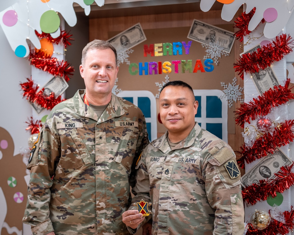 10th AAMDC commanding general recognizes general staff soldiers