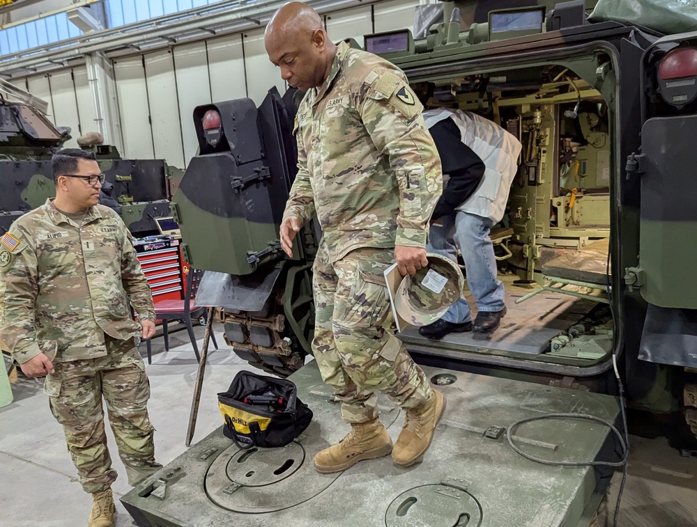 APS-2 Coleman team hosts several groups of key partners, senior leaders at worksite