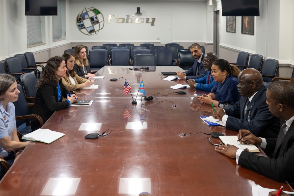 DASD (AA) Farrell Meets With Democratic Republic of the Congo Minister of Foreign Affairs Therese Kayikwamba Wagner