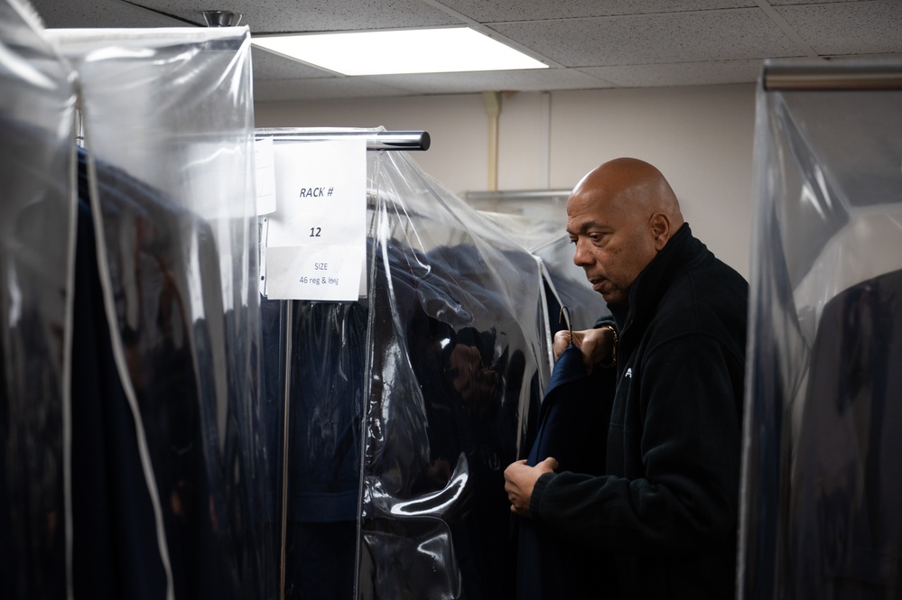 316th Logistics Readiness Squadron issues gear for 60th Presidential Inauguration