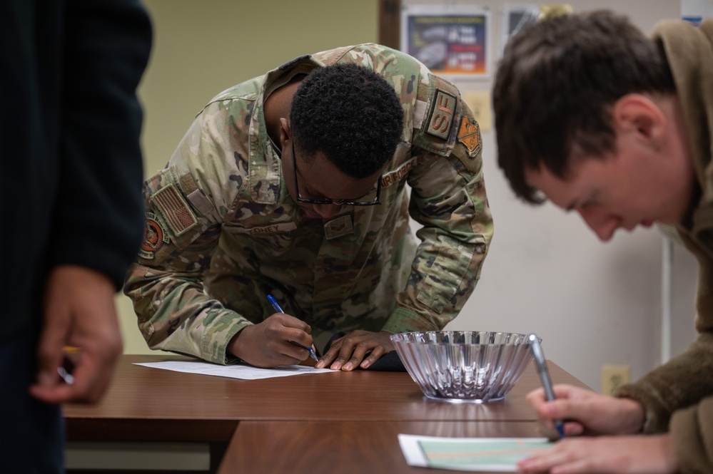 316th Logistics Readiness Squadron issues gear for 60th Presidential Inauguration