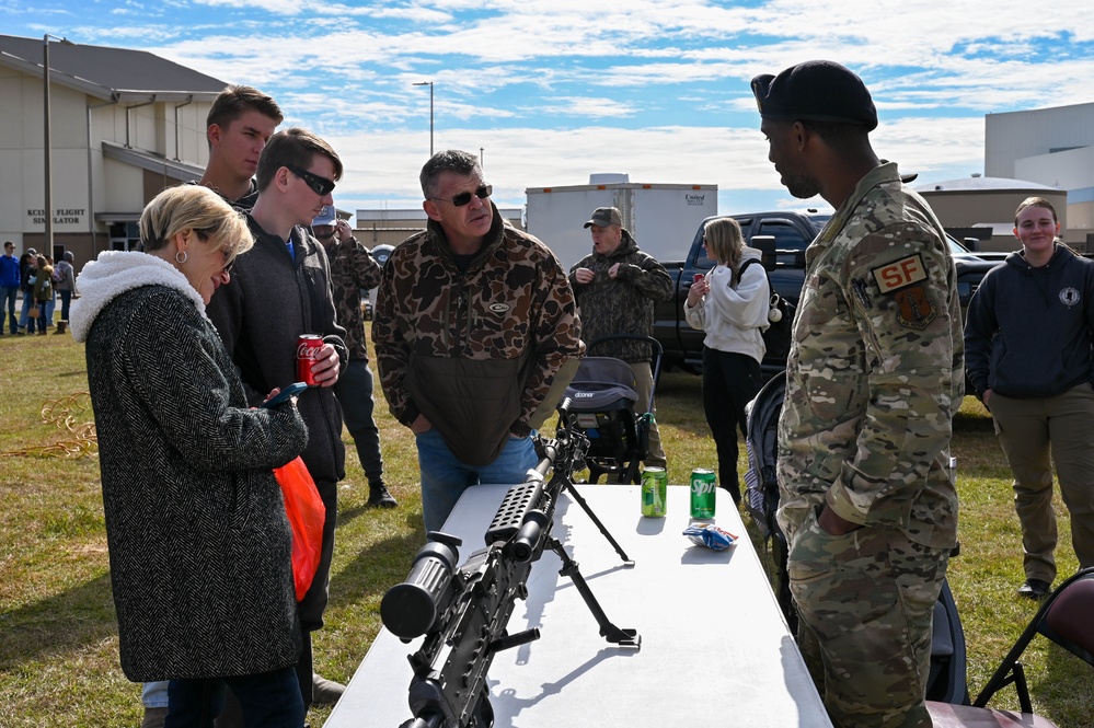 186th Air Refueling Wing Hosts its Annual Family Day