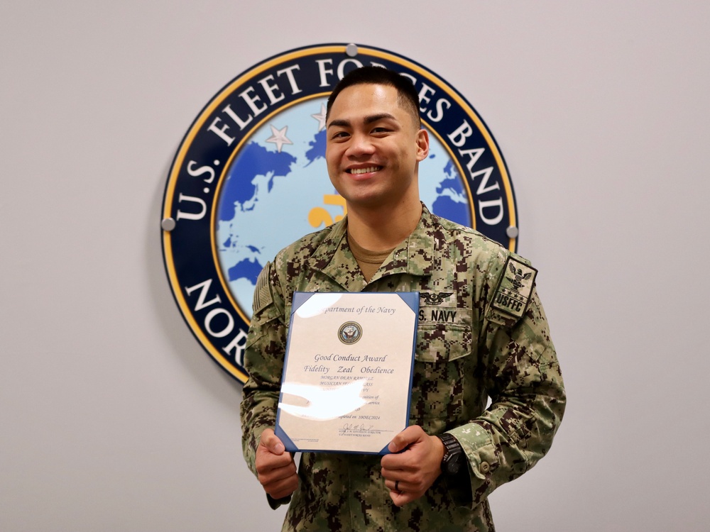 MU2 Ramirez Receives Award