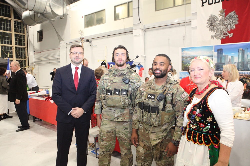 CENTCOM International Night Celebrates 20 Years of Partnership and Unity