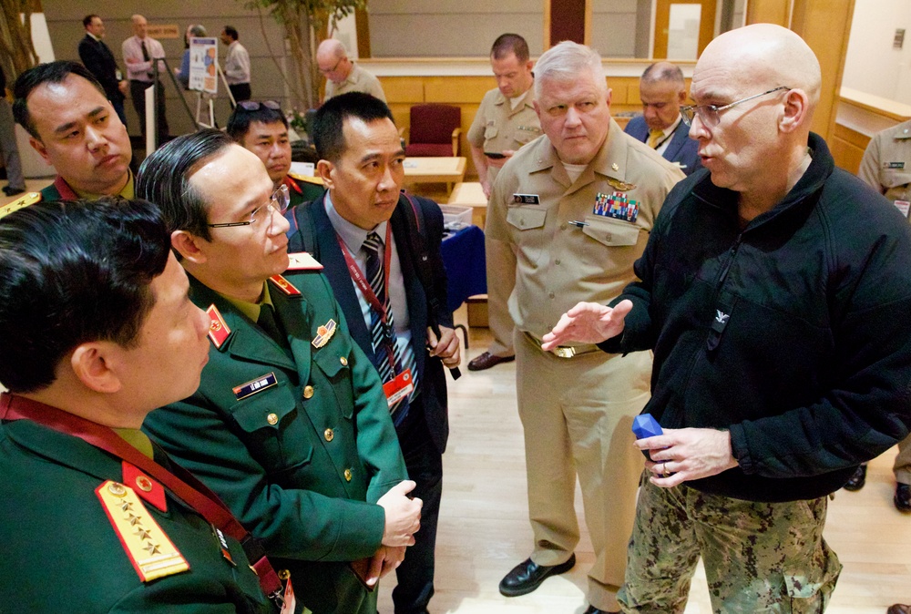 NMRC Hosts Leadership from Vietnam’s 108 Military Central Hospital