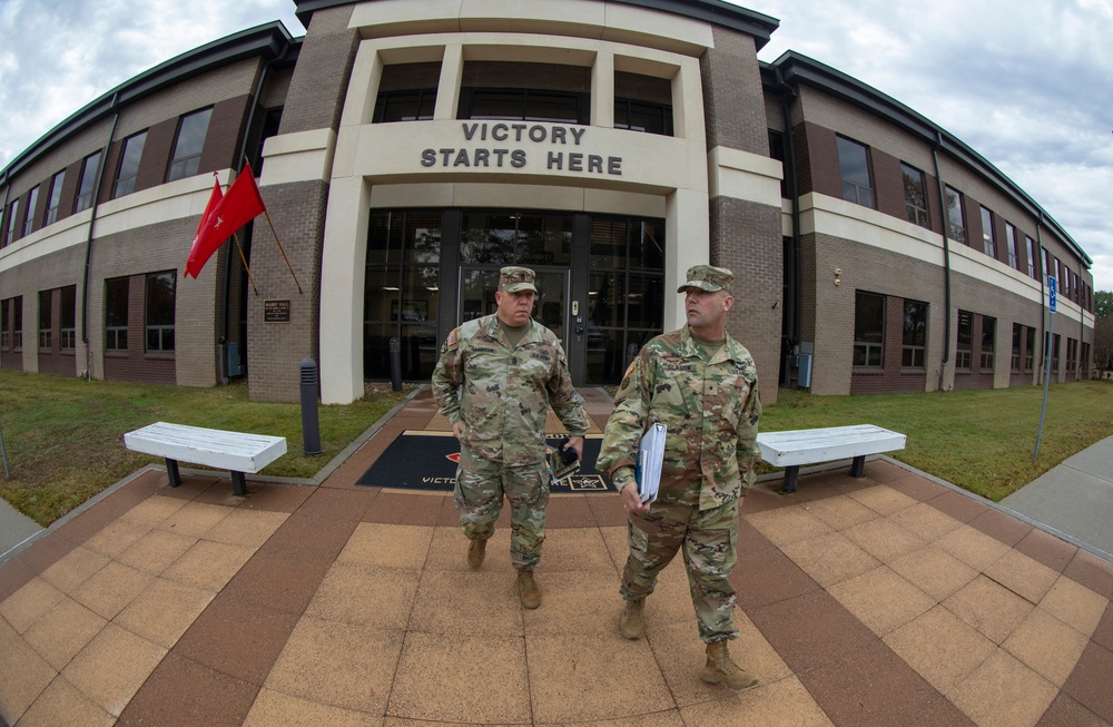 BG Gregory Glasow meets with MG Daryl Hood at Fort Jackson during a site visit