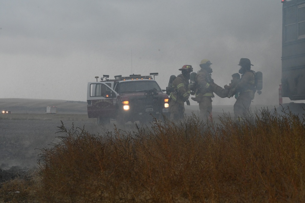 Firefighters Train for Aerial Mishaps