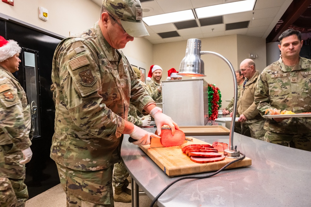 181st Intelligence Wing Services Hosts Christmas Meal for Airmen