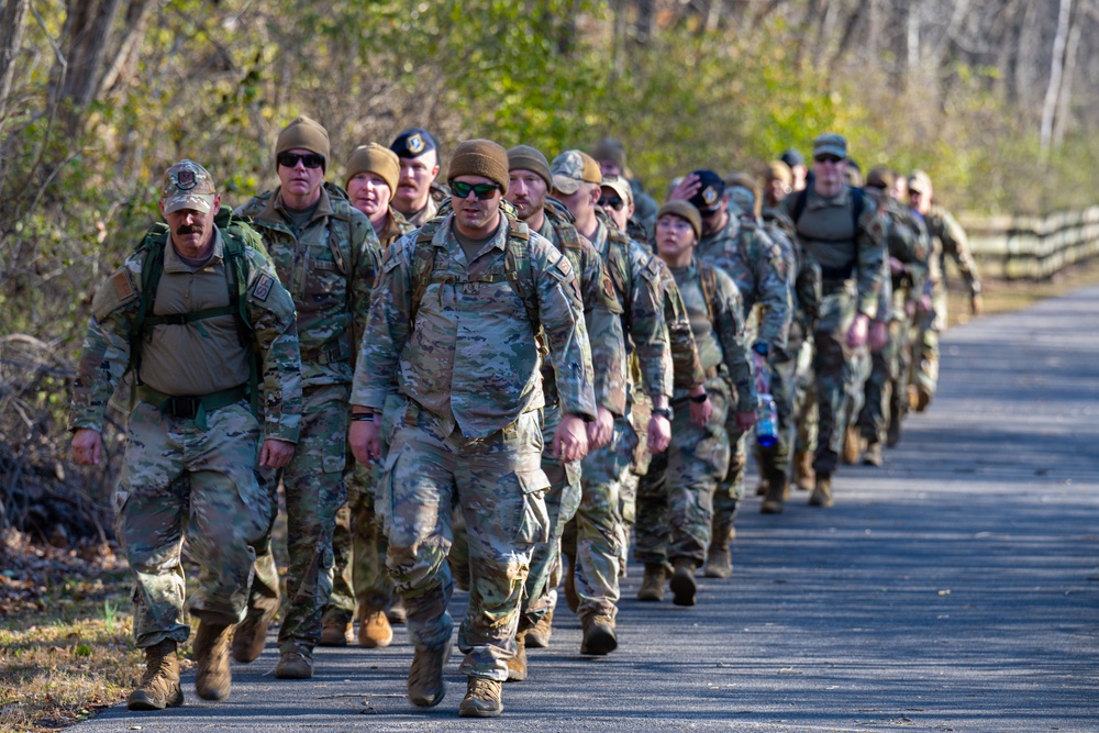 181st SFS Defenders Ruck Through Vigo County