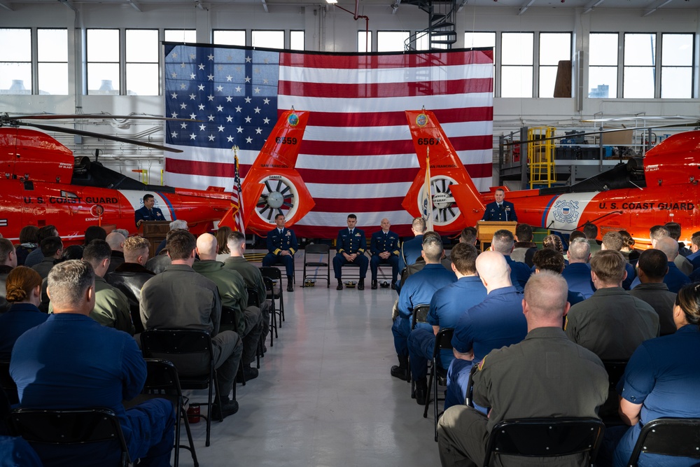 Coast Guard pilot receives Distinguished Flying Cross Medal