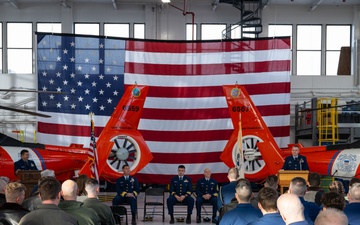 Coast Guard pilot receives Distinguished Flying Cross Medal