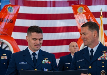 Coast Guard pilot receives Distinguished Flying Cross Medal