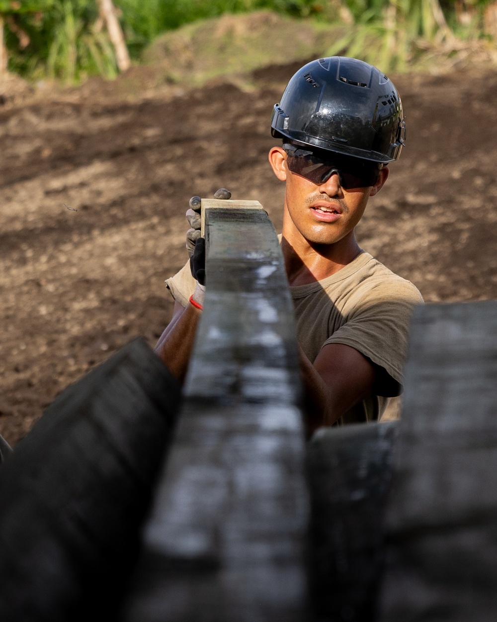 US Army Soldiers construct a dormitory during Tamiok Strike 2024