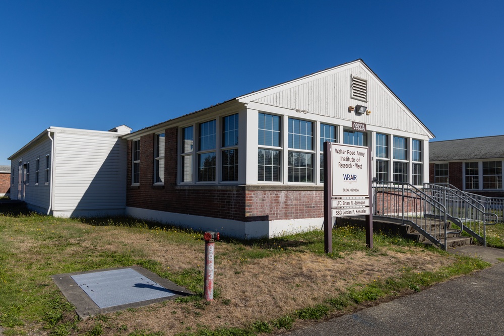 Establishing Photos of WRAIR-West, the Intrepid Spirit Center, 17th Fires Holistic Health and Fitness, and Madigan Army Medical Center, Joint Base Lewis-McChord