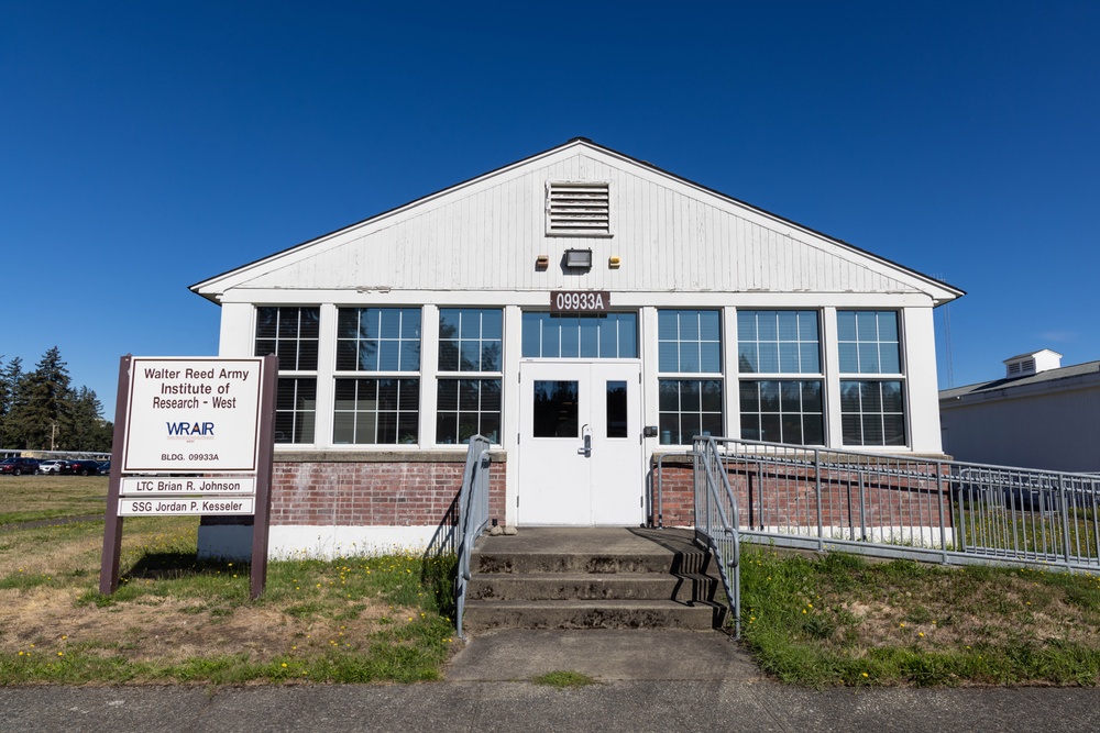 Establishing Photos of WRAIR-West, the Intrepid Spirit Center, 17th Fires Holistic Health and Fitness, and Madigan Army Medical Center, Joint Base Lewis-McChord