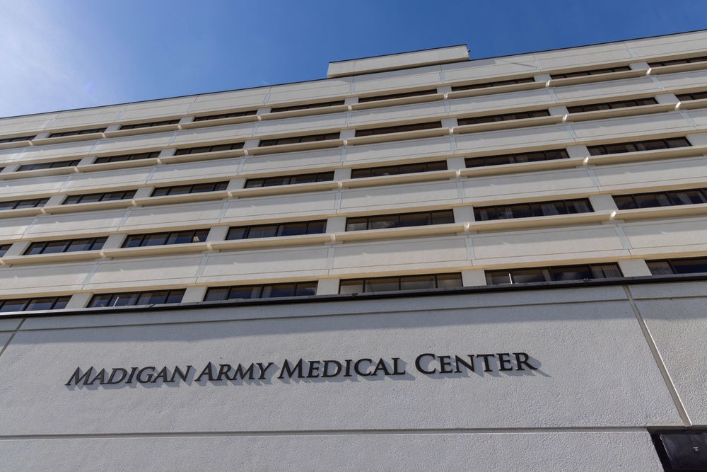 Establishing Photos of WRAIR-West, the Intrepid Spirit Center, 17th Fires Holistic Health and Fitness, and Madigan Army Medical Center, Joint Base Lewis-McChord
