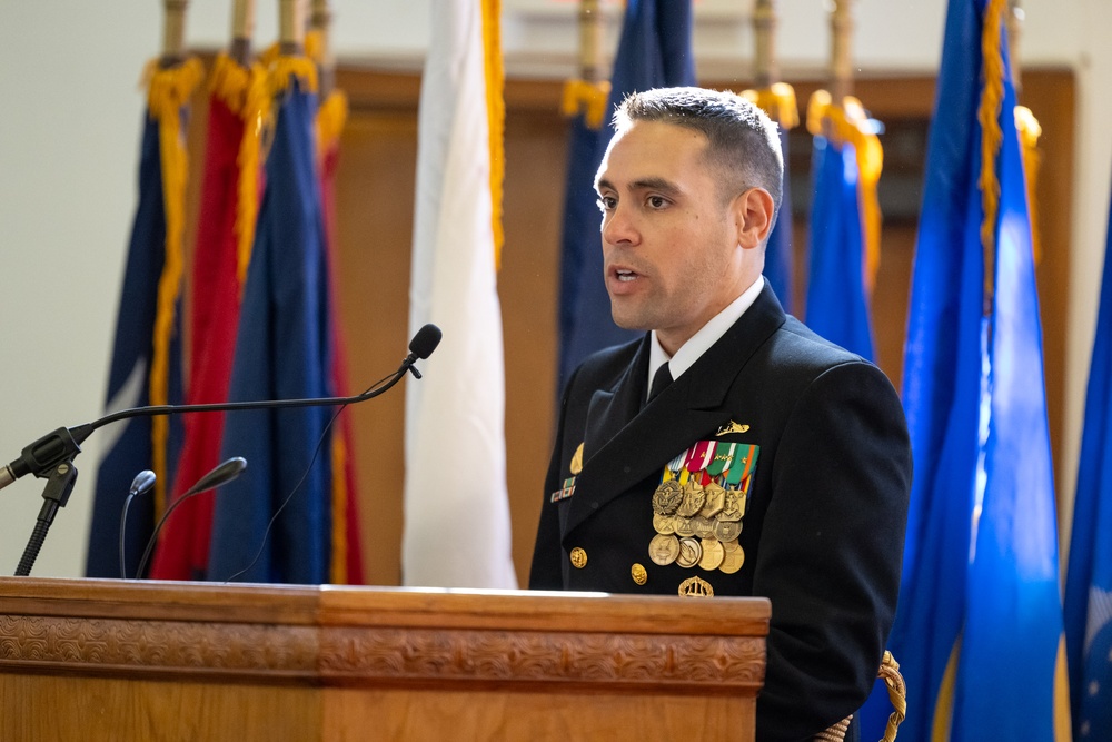 UUVRON 3 Holds Change of Command Ceremony