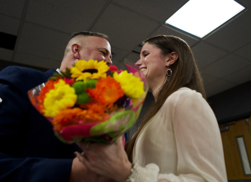 Chief Shawn Arnzen Retires Surrounded By Friends