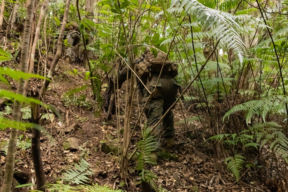 12th MLR Increases Confidence In Their Basic Skills During Land Navigation Training