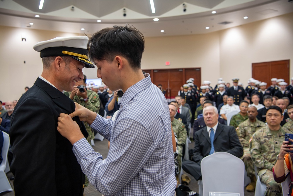 Fleet Activities Okinawa Holds Change of Command Ceremony