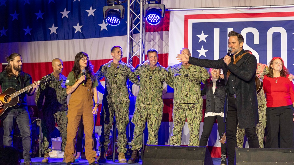 USO Holiday Tour Live at NSA Souda Bay