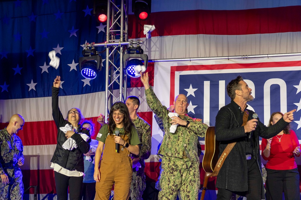 USO Holiday Tour Live at NSA Souda Bay