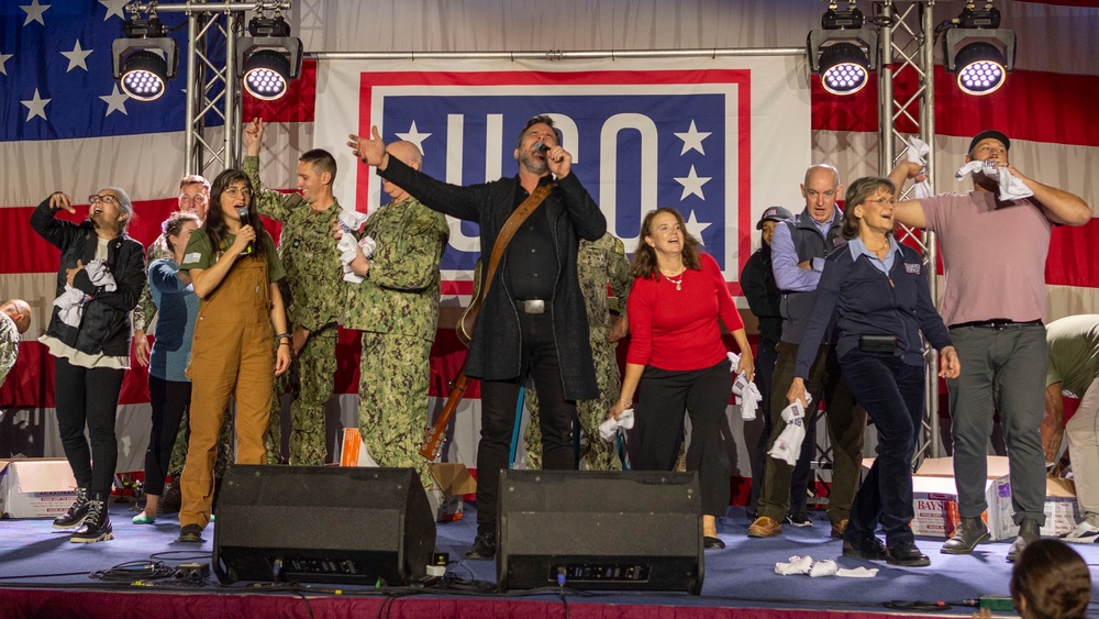 USO Holiday Tour Live at NSA Souda Bay