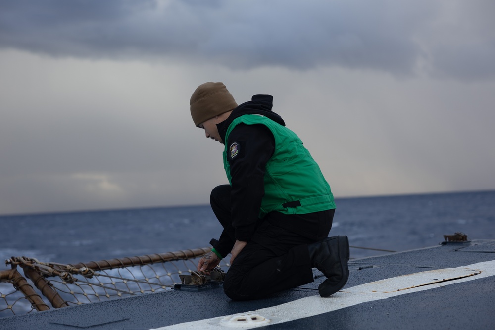 HSM 60, DET 2, Embarks USS Oscar Austin (DDG 79) for First FDNF-E Patrol