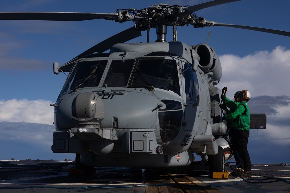 HSM 60, DET 2, Embarks USS Oscar Austin (DDG 79) for First FDNF-E Patrol