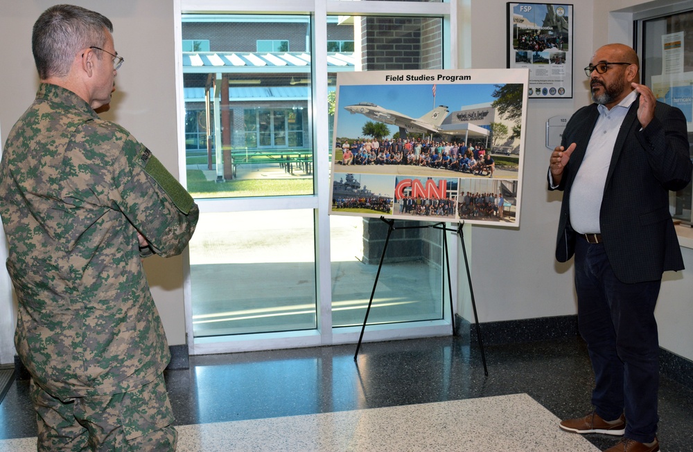 Brazilian Marines Visit NAVSCIATTS