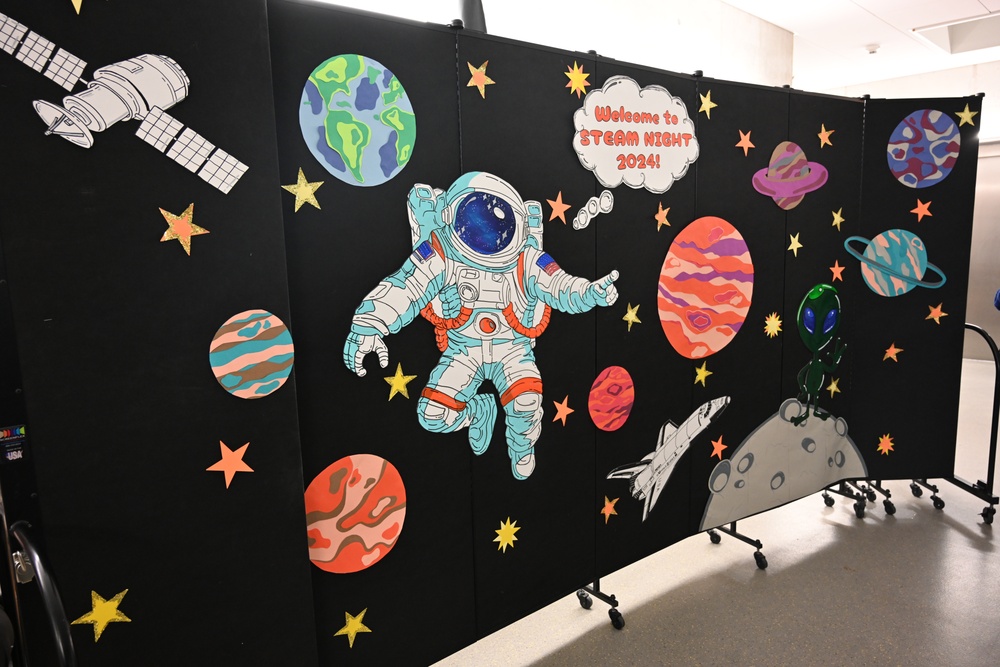 Stuttgart Elementary's STEAM Night connects students with International Space Station