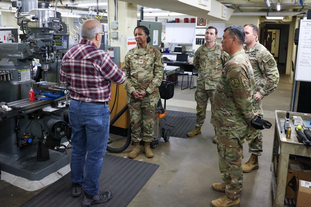 Brig. Gen. Antoinette R. Gant visits the U.S. Army Marksmanship Unit