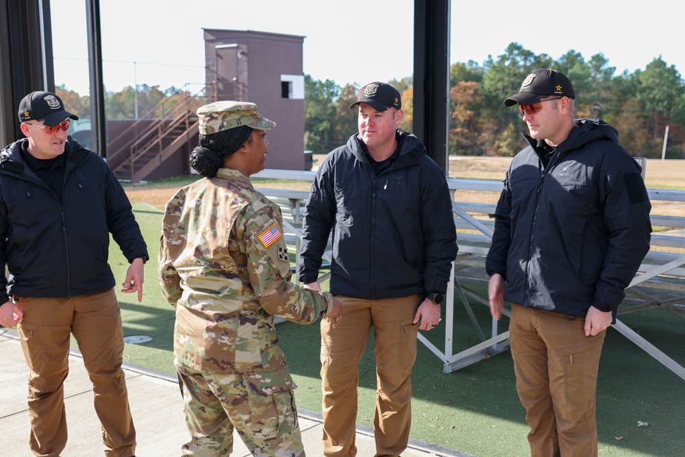 Brig. Gen. Antoinette R. Gant visits the U.S. Army Marksmanship Unit