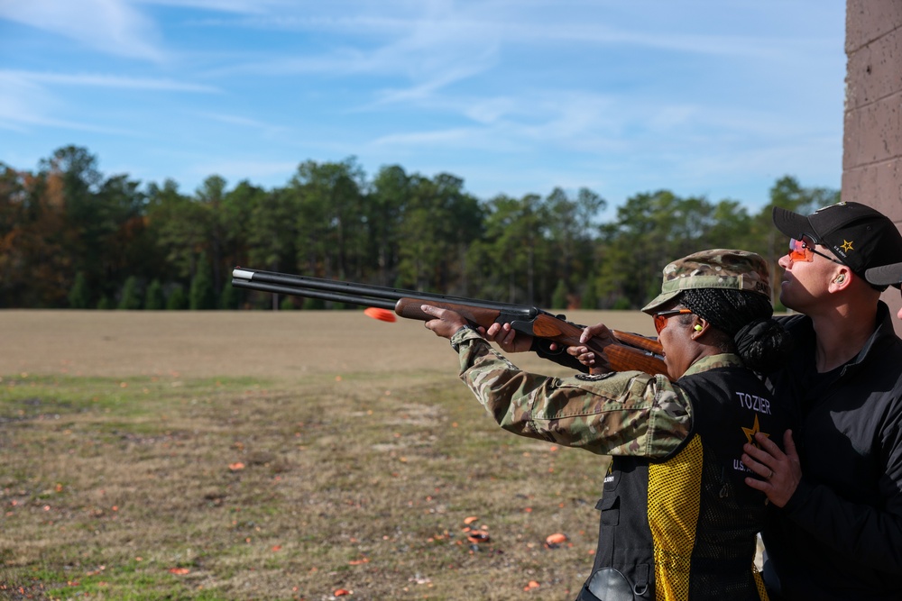 Brig. Gen. Antoinette R. Gant visits the U.S. Army Marksmanship Unit