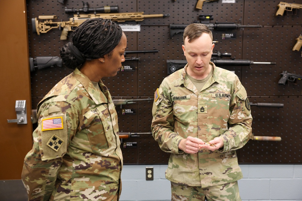 Brig. Gen. Antoinette R. Gant visits the U.S. Army Marksmanship Unit