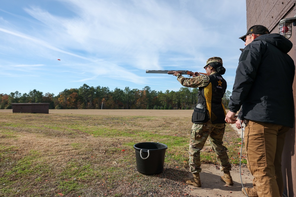 Brig. Gen. Antoinette R. Gant visits the U.S. Army Marksmanship Unit