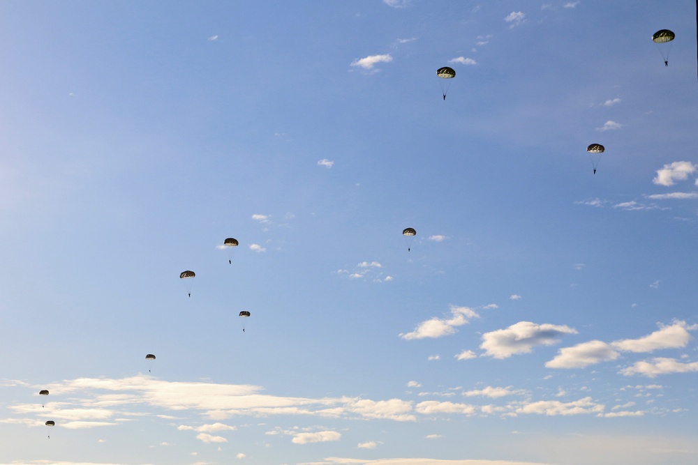 593d Jumps with Joint Special Forces for Menton Day