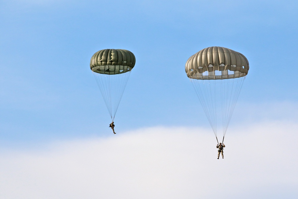 593d Jumps with Joint Special Forces for Menton Day