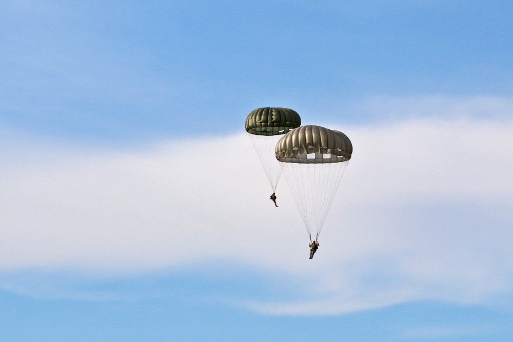 593d Jumps with Joint Special Forces for Menton Day