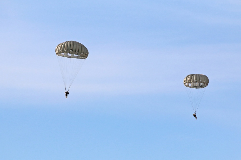 593d Jumps with Joint Special Forces for Menton Day