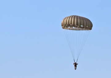 593d Jumps with Joint Special Forces for Menton Day