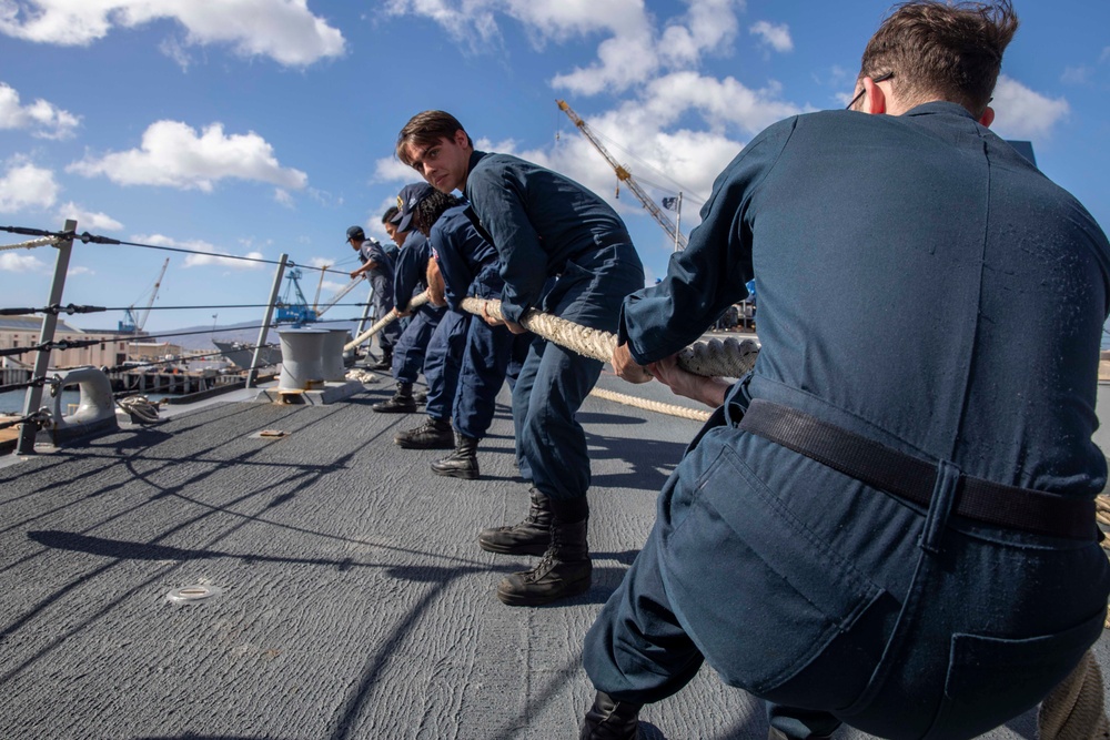 USS Spruance makes port at Joint Base Pearl Harbor-Hickam