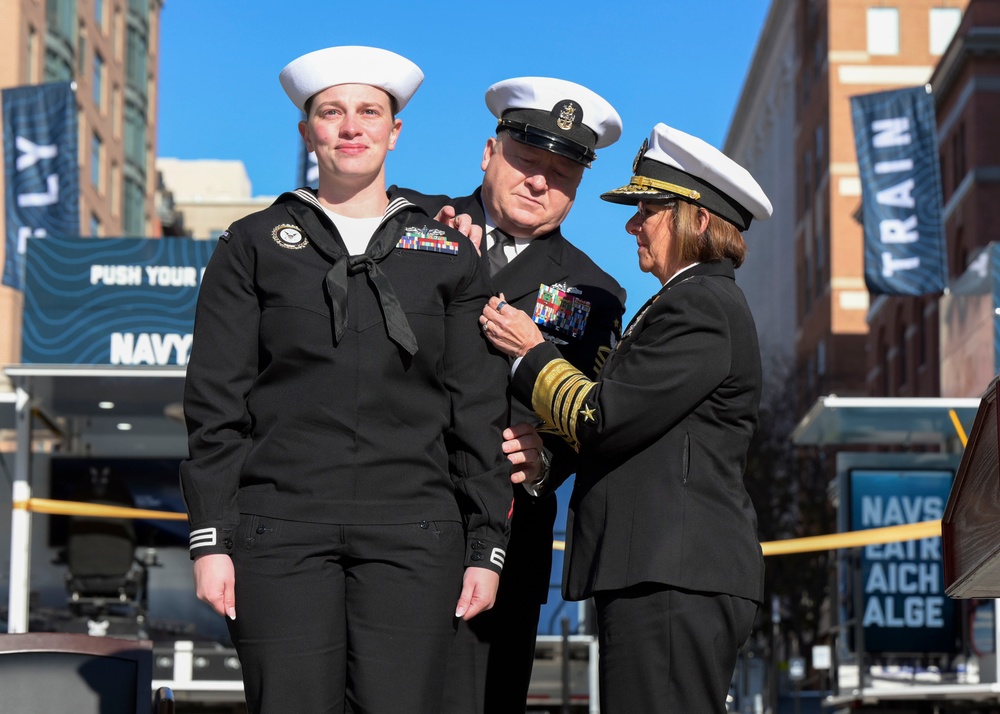 MCPON and CNO map DC1 Hieptas during ROY week